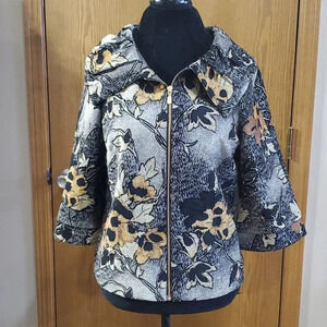 City girl Nancy Bolen metallic floral grey yellow blazer